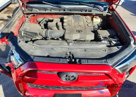 2018 Toyota 4Runner Sr5/Sr5 Premium z USA, uszkodzony, nr VIN JTEBU5JR2J5602793